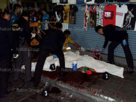 ภาพประกอบ ข่าวสาร ข่าวทั่วไป : จับแล้วผัวโหดฆ่า 3 ศพคาถนนข้าวสาร