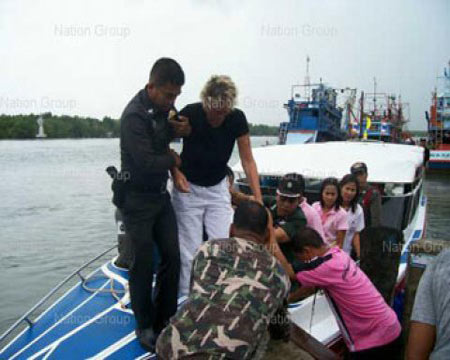 ภาพประกอบ ข่าวสาร ข่าวทั่วไป : เผยลูกเรือตรังฆ่าปาดคอนักท่องเที่ยวอังกฤษ