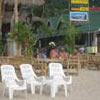 ภาพประกอบ ข่าวกระบี่ : นอภ.เกาะลันตา สั่งรื้อร้านอาหารบนชายหาด
